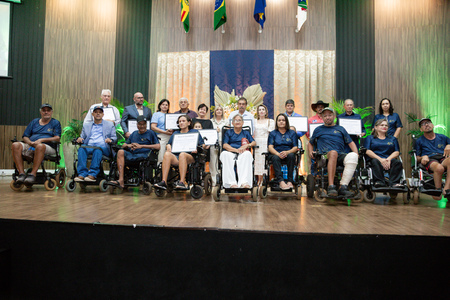 Left or right img 8147